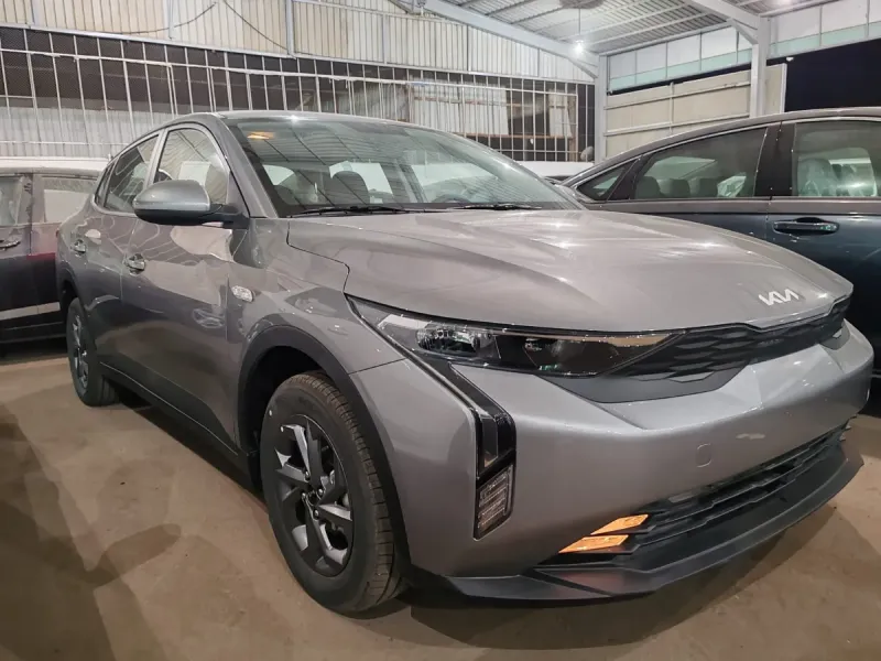 KIA K3 2027 8
