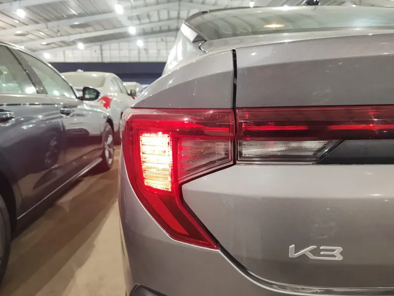 KIA K3 2027 7