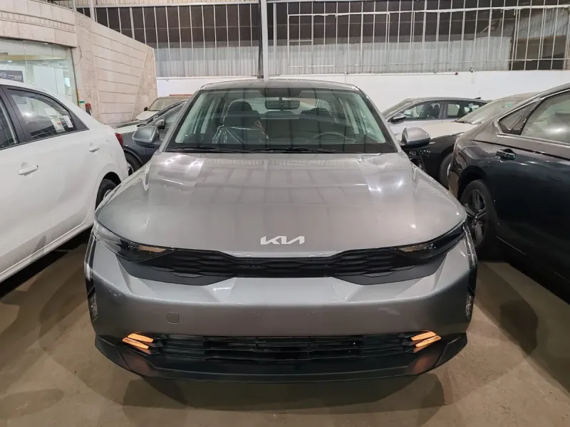 KIA K3 2027 1