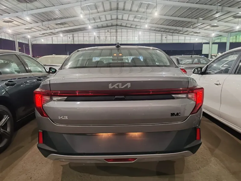 KIA K3 2027 4