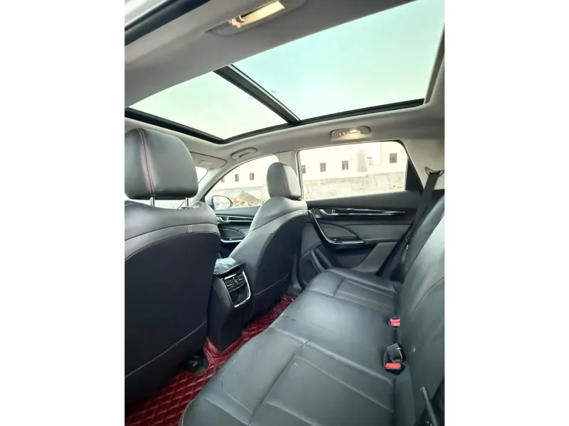 دونغ فينغ AX7 2023 19