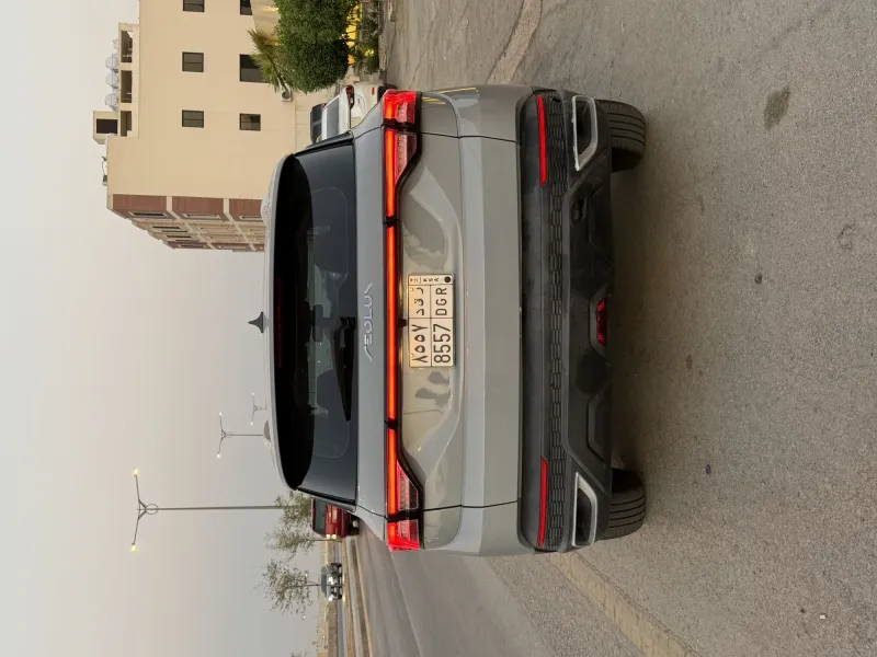 دونغ فينغ AX7 2023 1