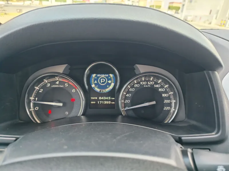 Isuzu MU-X 2020 6
