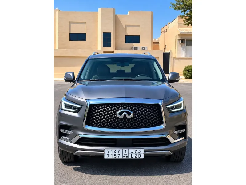 انفينيتي QX80 2020 3