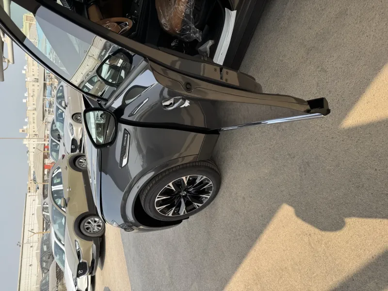 مازدا CX9 2025 10