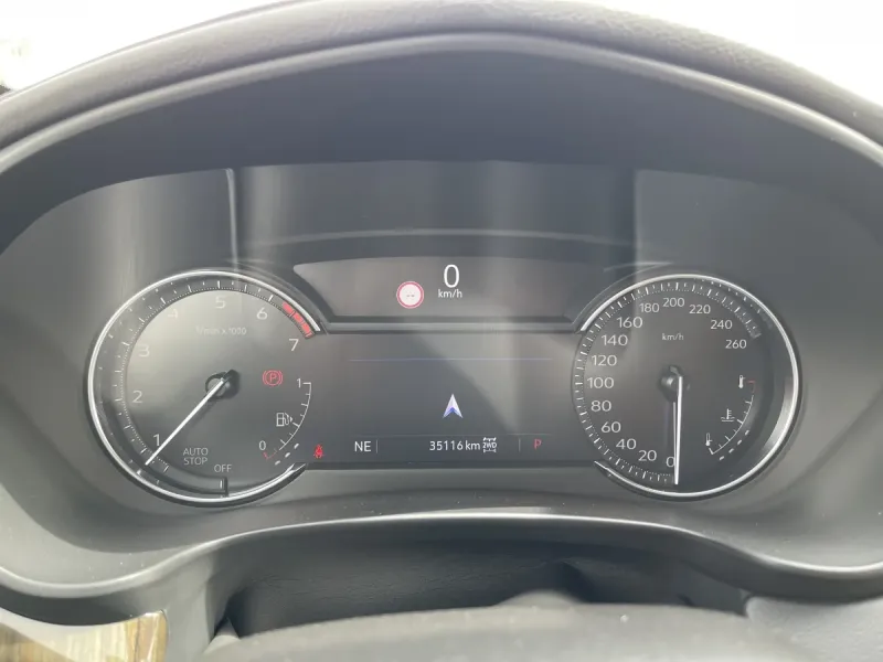 كاديلاك XT4 2023 23