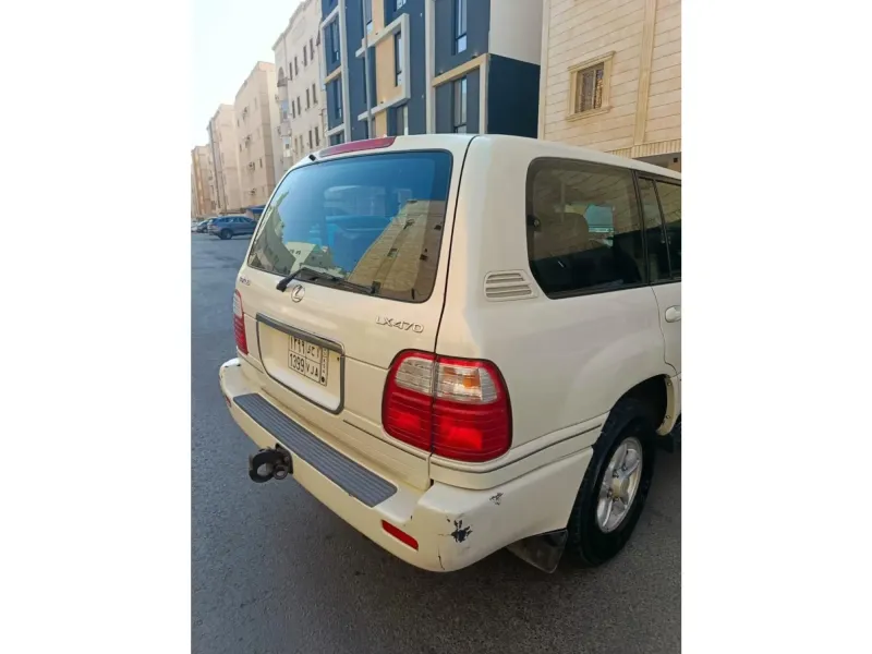 لكزس LX 1999 5
