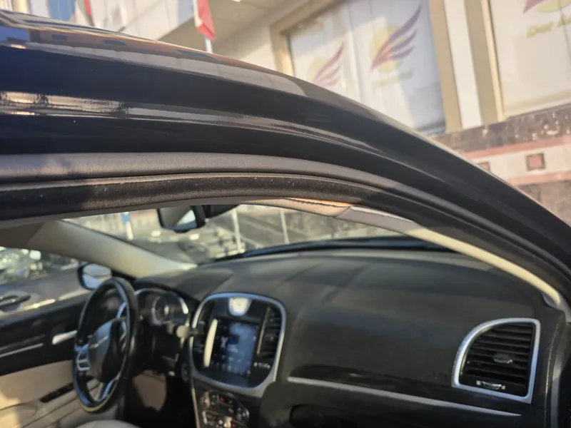 كرايسلر 200C 2019 6