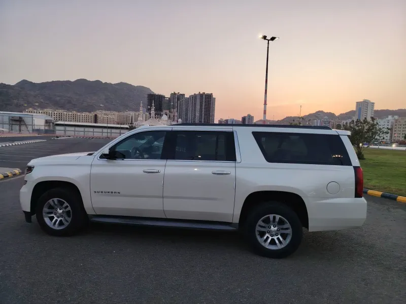 Chevrolet Suburban 2015 7
