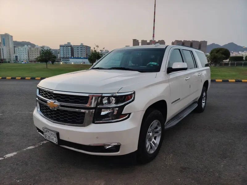 Chevrolet Suburban 2015 6