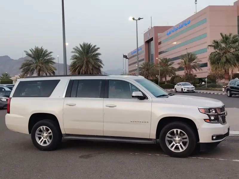 Chevrolet Suburban 2015 2