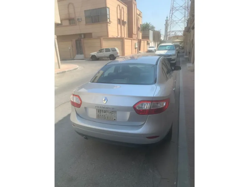 Renault Fluence 2014 3