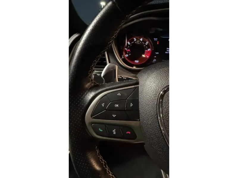Dodge Challenger 2023 9