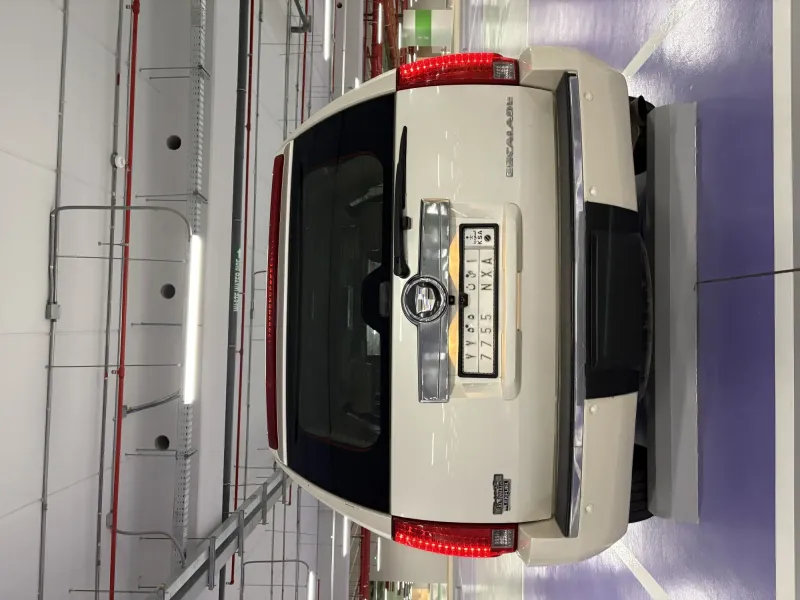Cadillac Escalade 2009 5