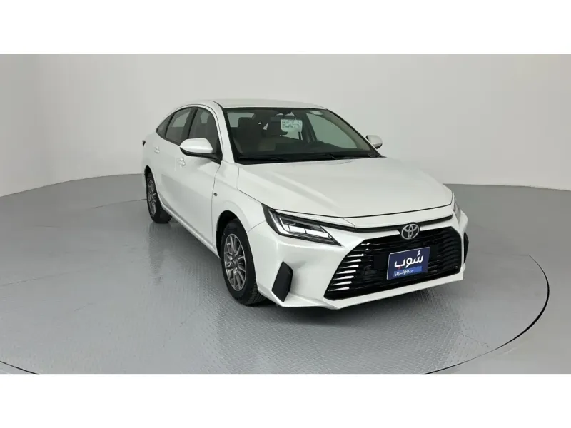 Toyota Yaris Y 2024 2