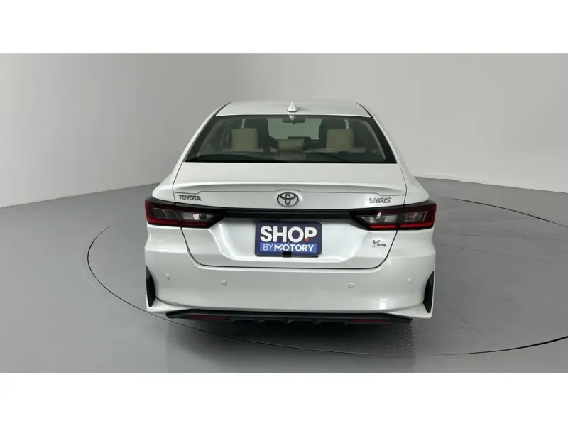 Toyota Yaris Y PLUS 2023 7