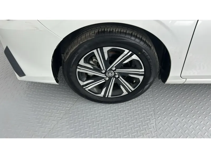 Toyota Yaris Y PLUS 2023 21