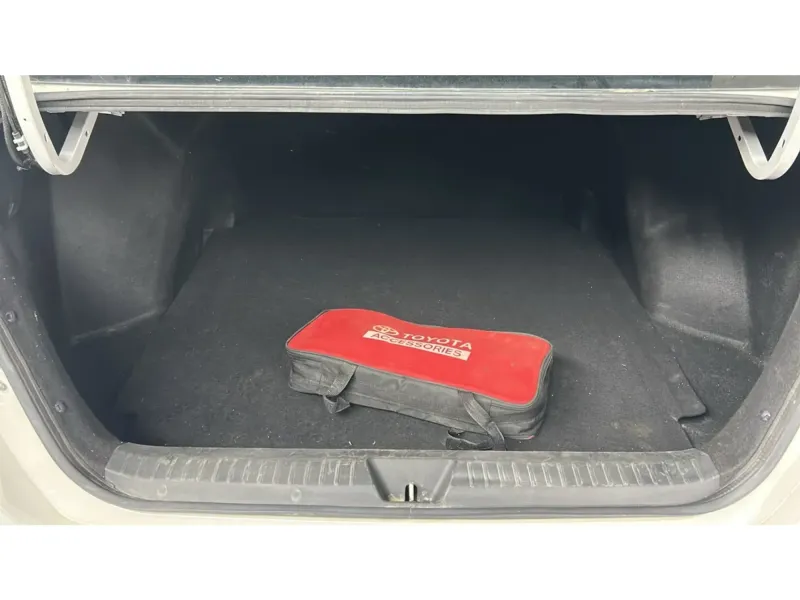 Toyota Yaris Y PLUS 2023 22