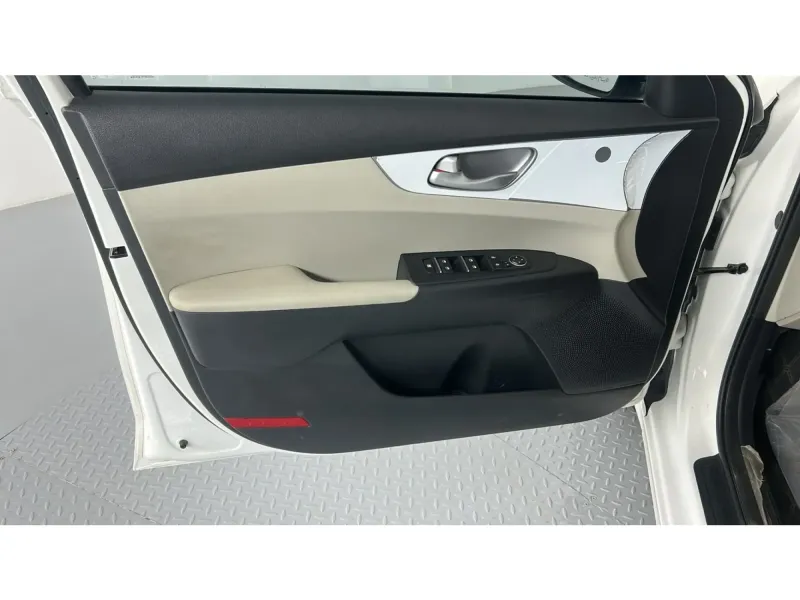 KIA Cerato L 2024 15