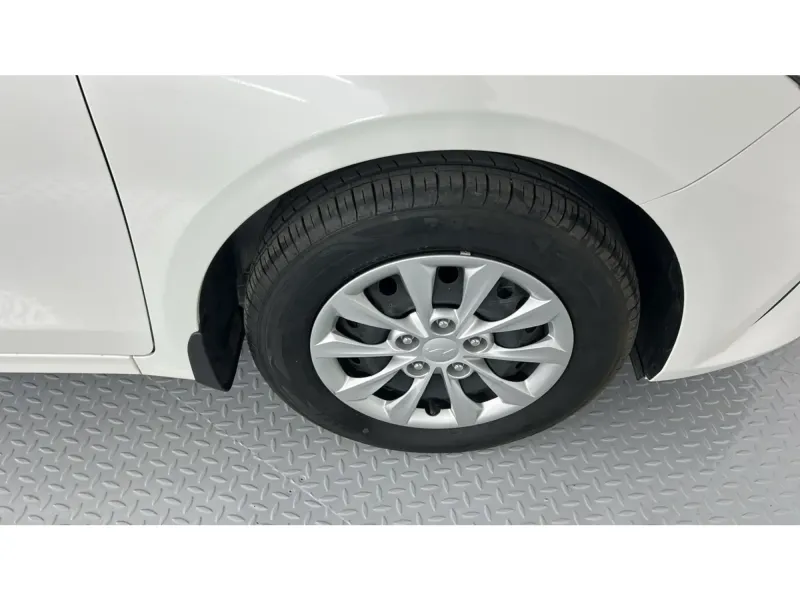 KIA Cerato L 2024 22