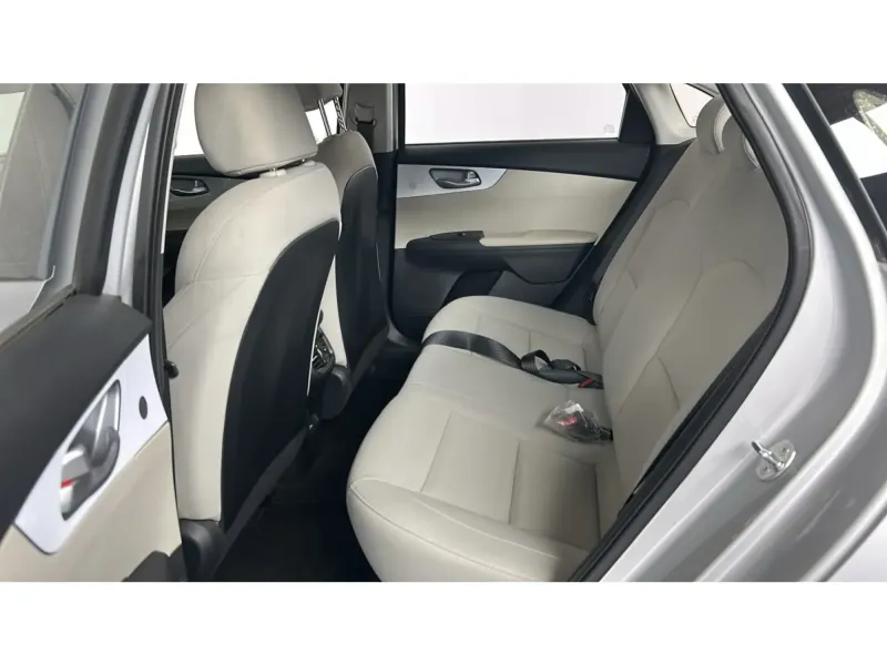 KIA Cerato L 2023 11
