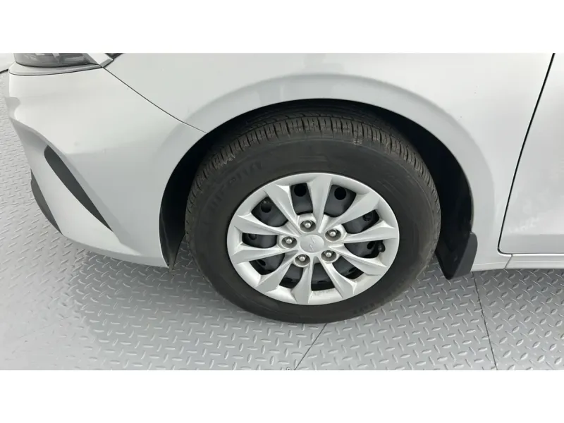 KIA Cerato L 2023 26