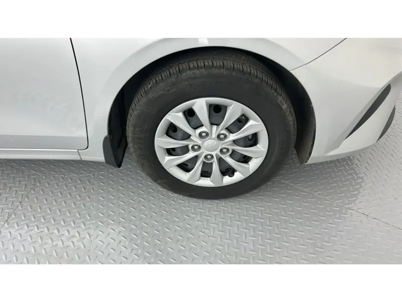 KIA Cerato L 2023 28