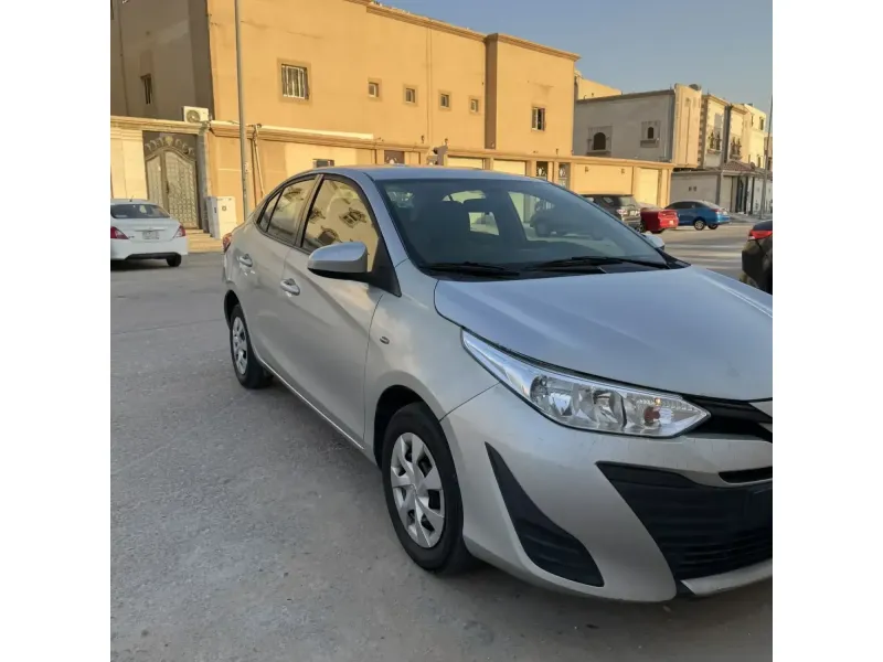 Toyota Yaris 2019 4