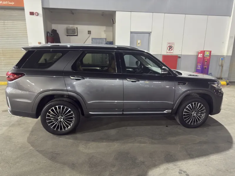 Changan CS95 2022 8
