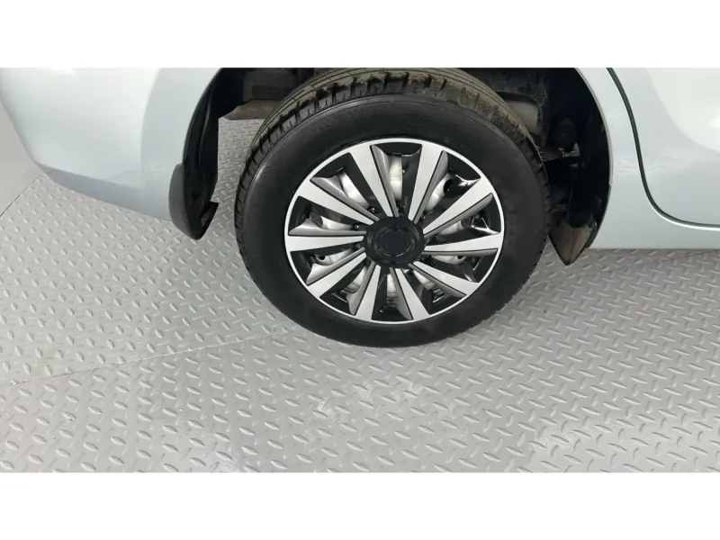 Suzuki Dzire GL 2024 23