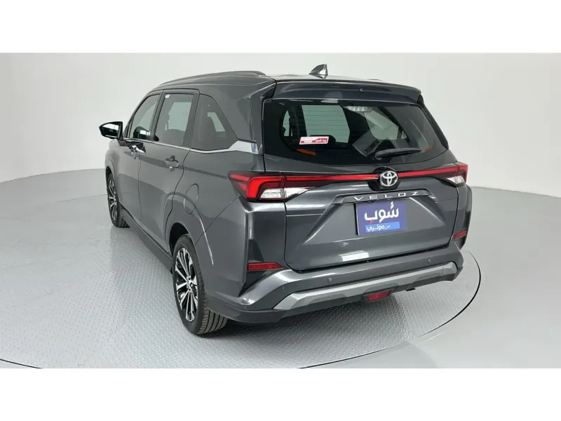 Toyota VELOZ GLX 2024 6