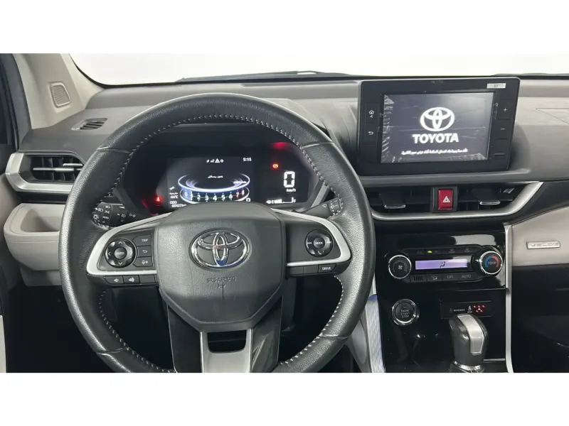 Toyota VELOZ GLX 2024 16