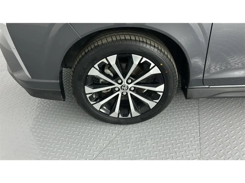 Toyota VELOZ GLX 2024 22