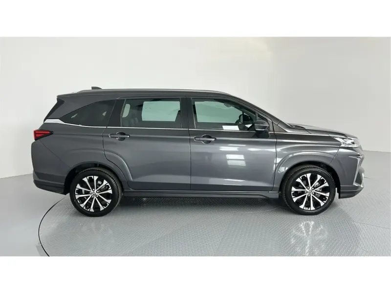 Toyota VELOZ GLX 2024 8