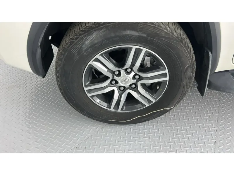 Toyota Fortuner GX2 2022 15