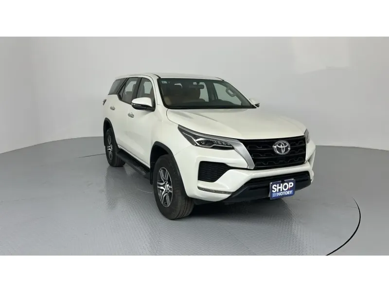 Toyota Fortuner GX2 2022 3