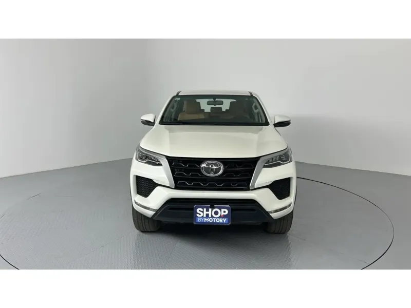 Toyota Fortuner GX2 2022 1