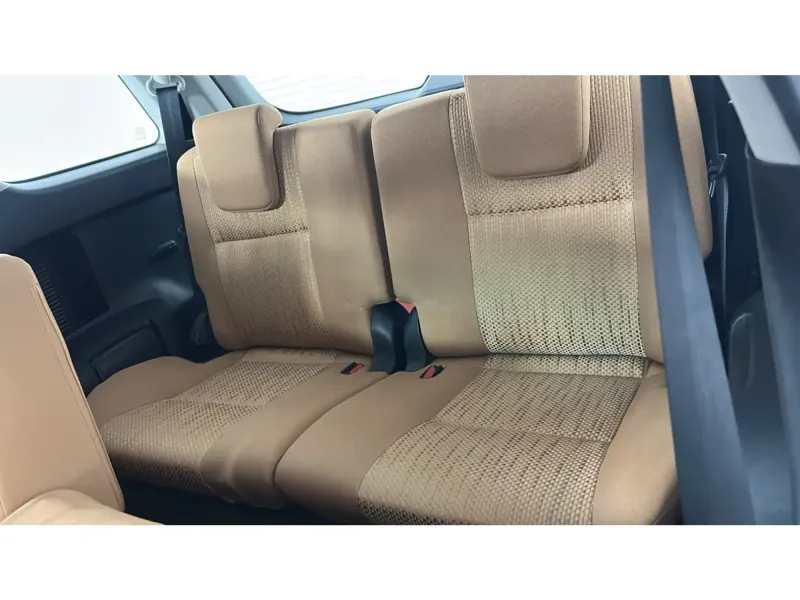 Toyota Fortuner GX2 2022 26