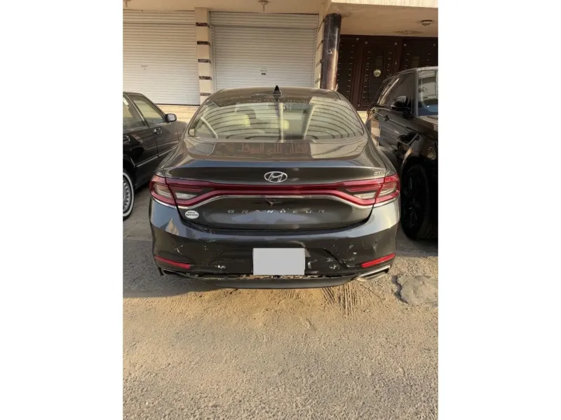 هيونداي أزيرا 2019 2