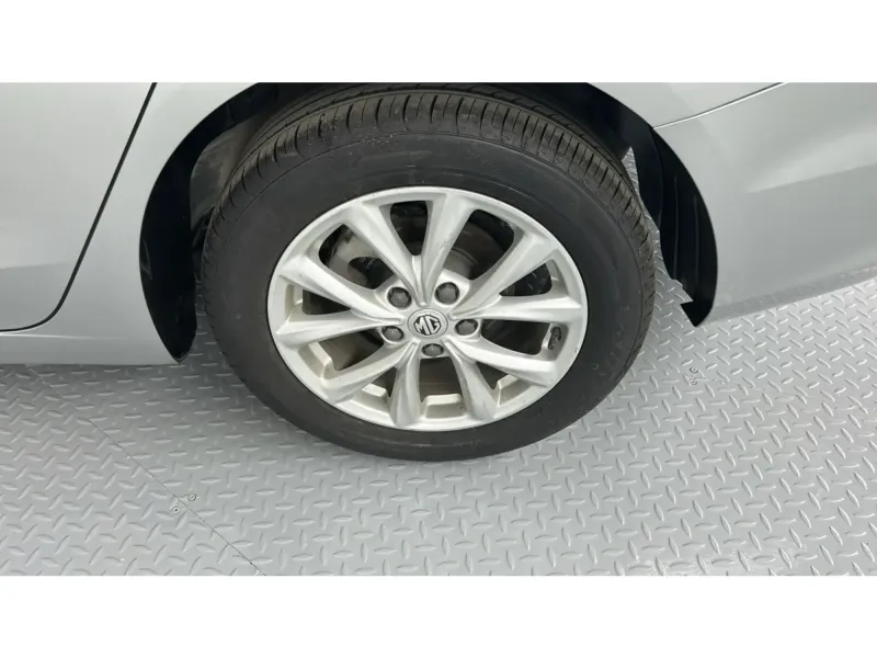 MG 5 COMFORT 2024 17