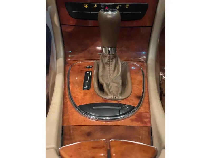 مرسيدس E280 استخدام شخصي 8