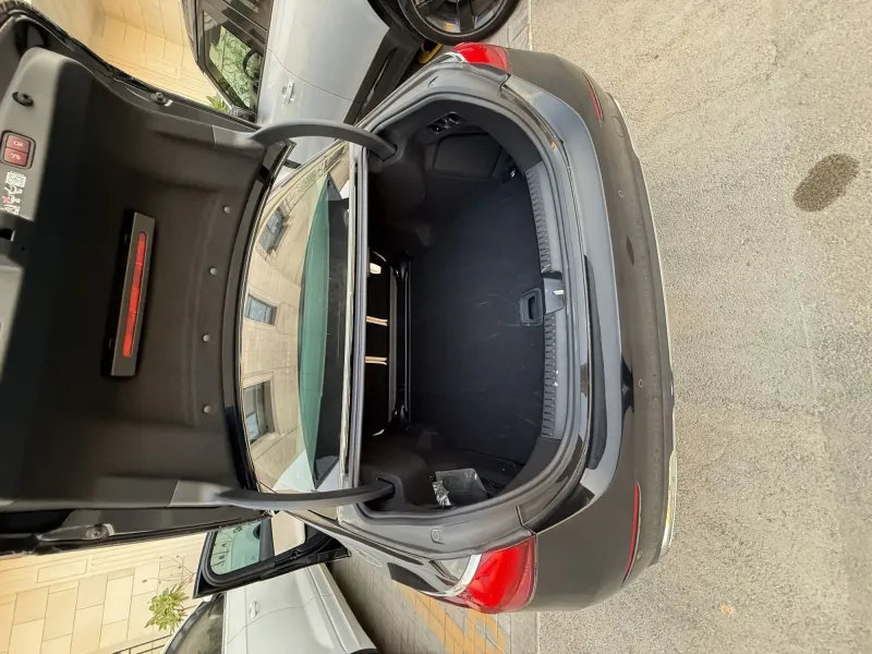 Mercedes E 2025 4