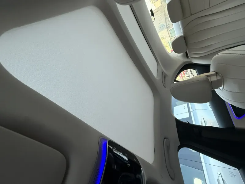 Mercedes E 2025 8