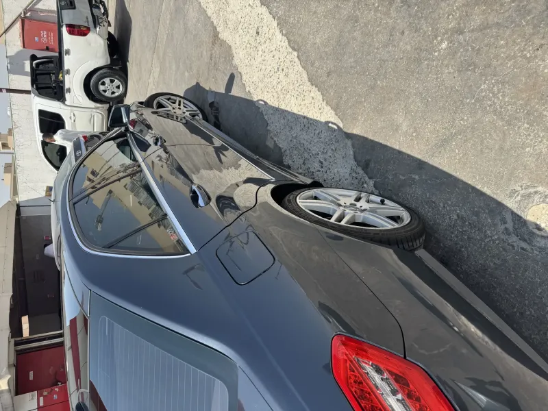 Mercedes E 2012 12