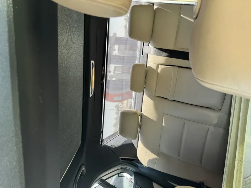 Mercedes E 2012 8