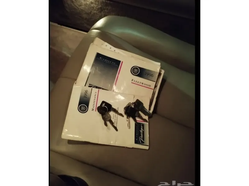 Cadillac Fleetwood 1996 3