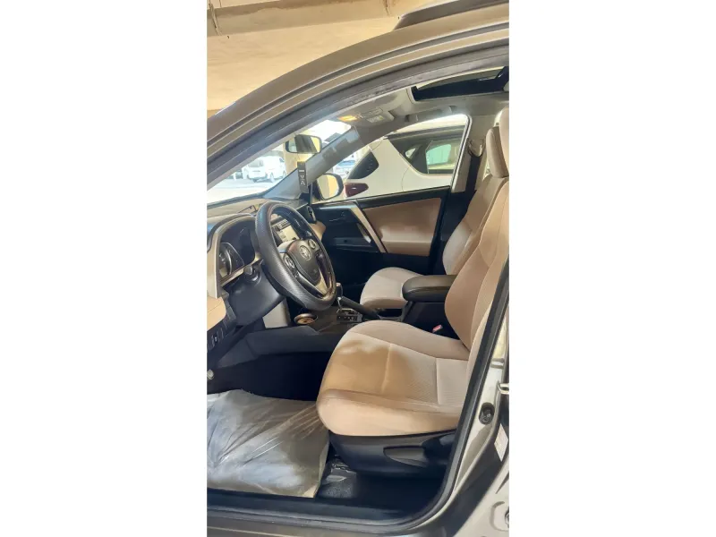 Toyota RAV4 2014 6