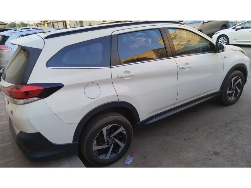 Toyota Rush 2021 5