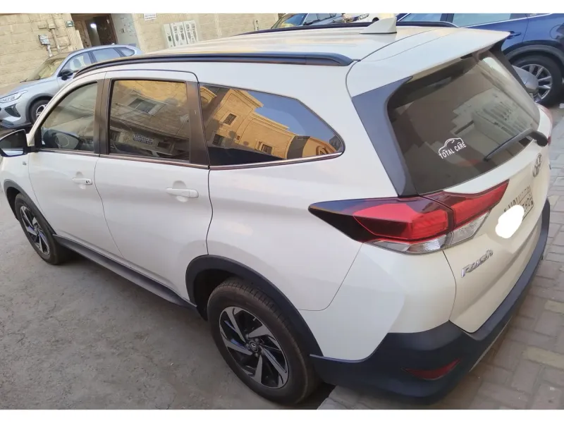 Toyota Rush 2021 4
