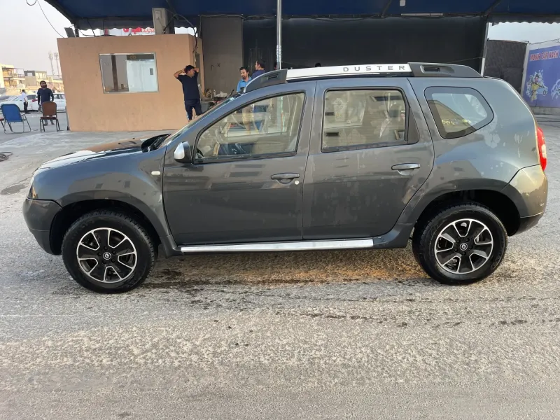 Renault Duster 2016 1